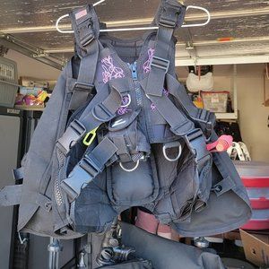 WOMENS ZEAGLE ZENA BCD (Buoyancy Control Device) SCUBA - SMALL